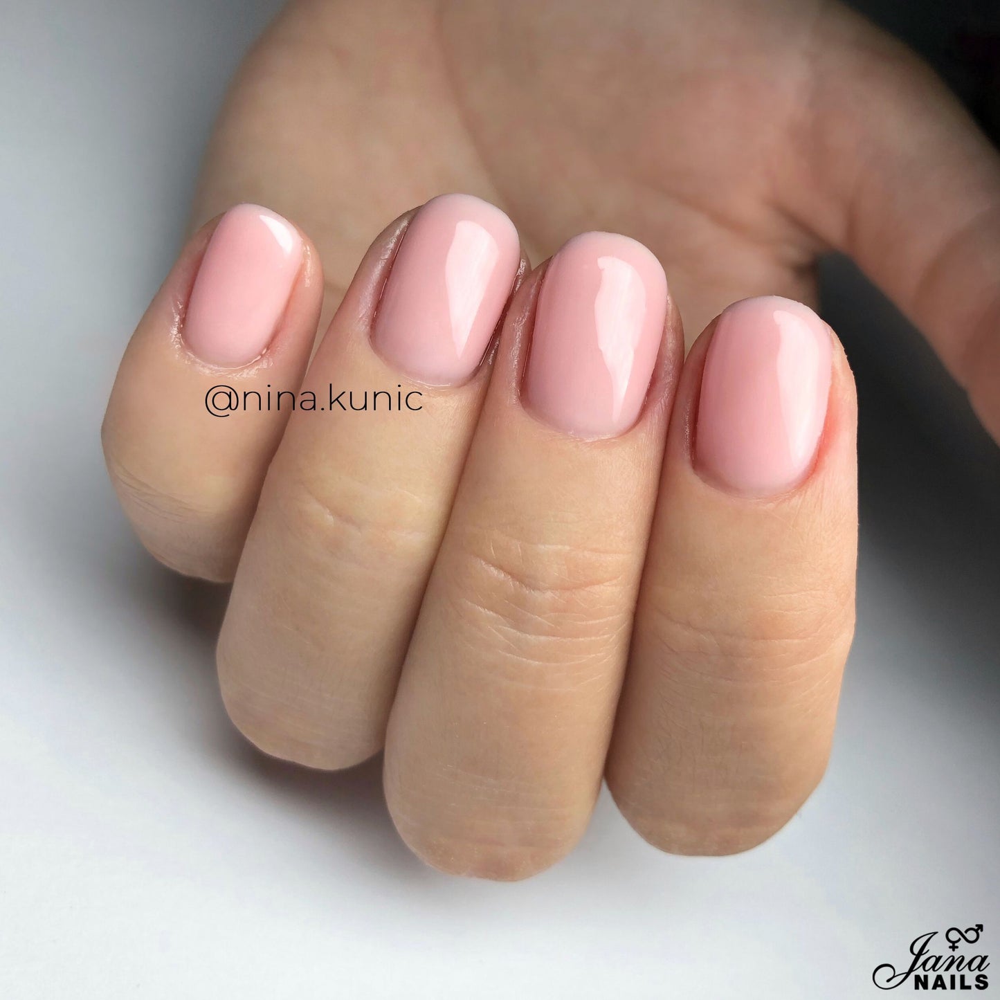 Duragel color base First love - 10ml