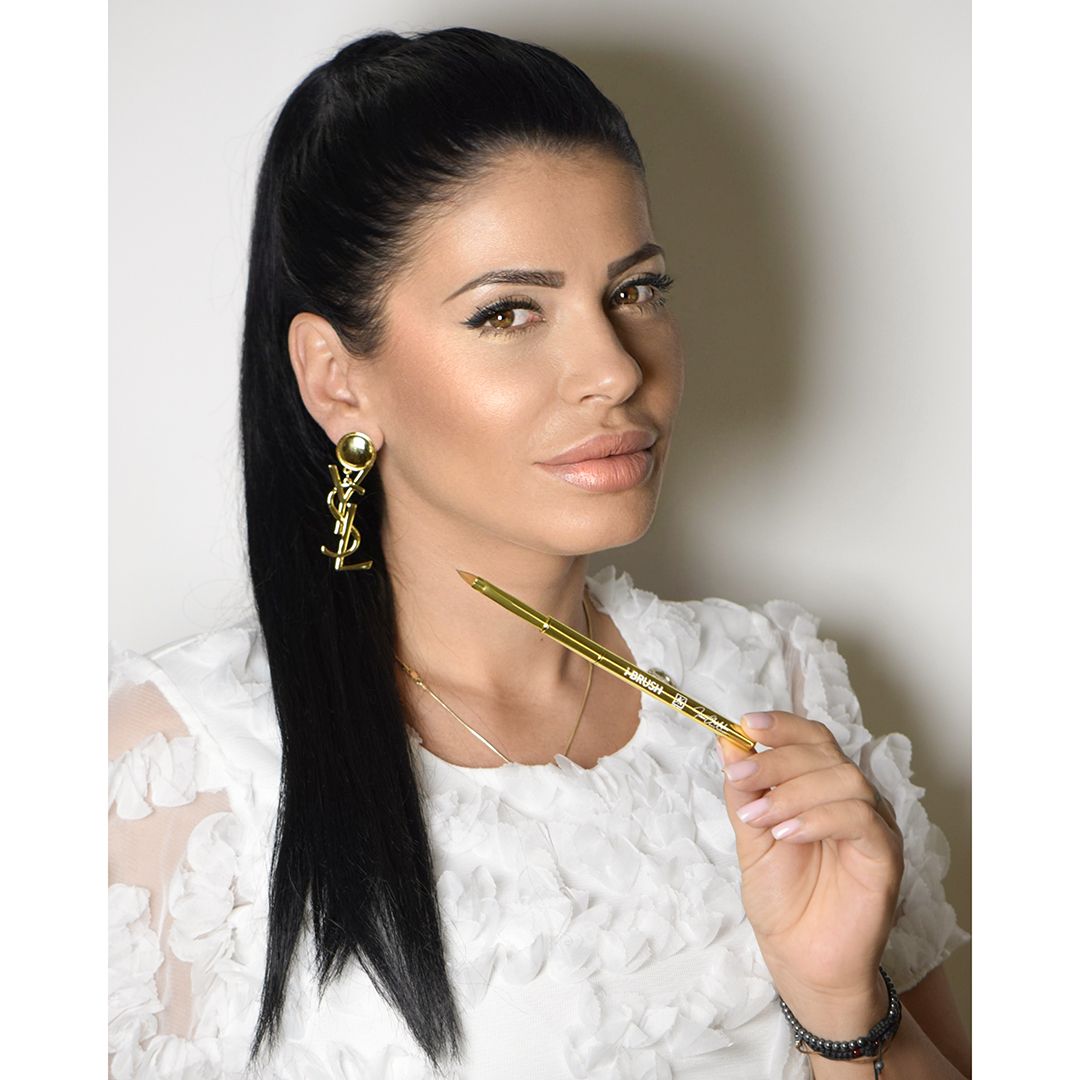 i-BRUSH - brosse multi-usages avec bouchon