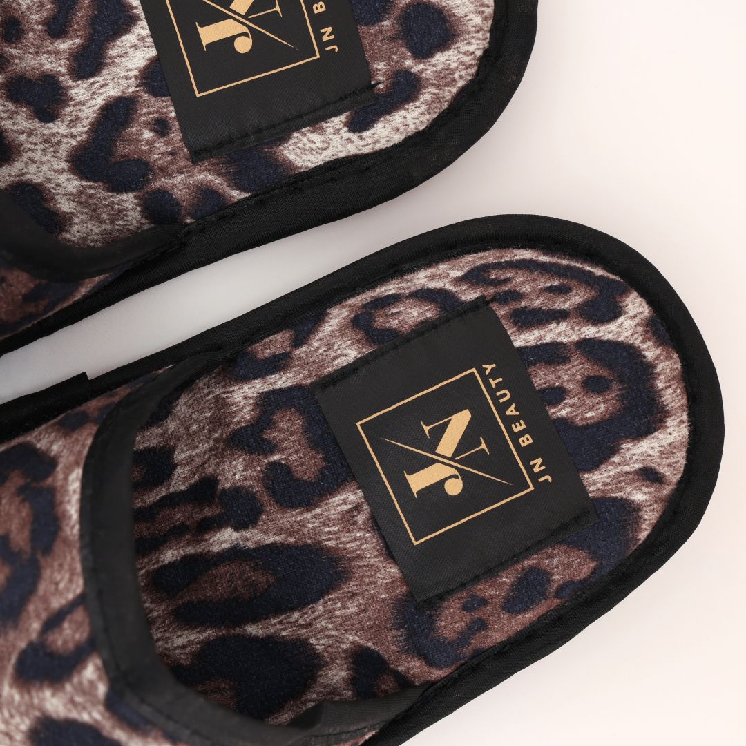 JN BEAUTY LEO CHAUSSONS UNISEXE