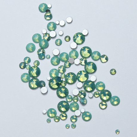 Mélange de diamants vert opale, taille 100 pièces