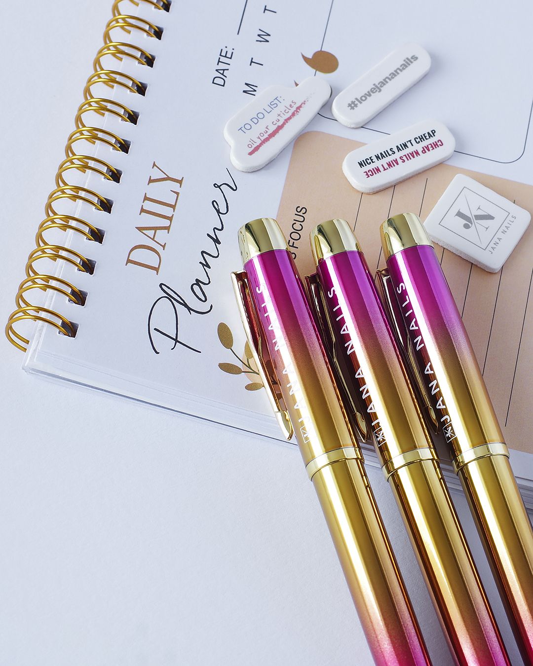 Aurora Flirty Pink top coat - 10ml