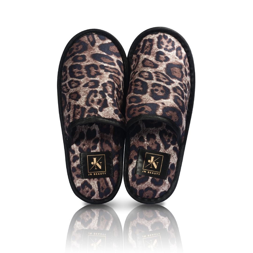 JN BEAUTY LEO CHAUSSONS UNISEXE