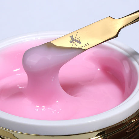 Résultat manucure AirTouch Strawberry Toast – effet rose éclatant sans HEMA